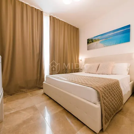 住宿加早餐酒店 Artemar 3*